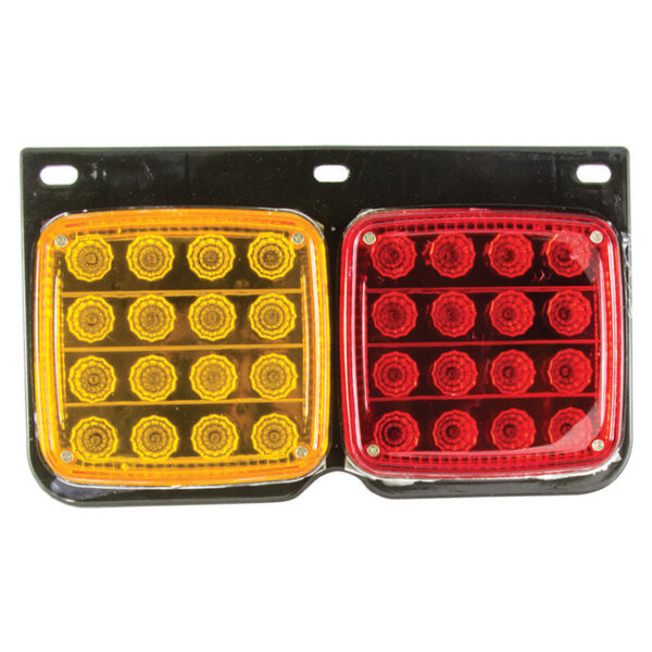 Tail Lamp (Or) Rear Combination Lamp - Universal (FUTLL015)