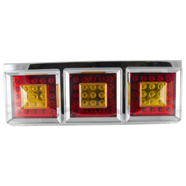 Tail Lamp (Or) Rear Combination Lamp - Universal (FUTLL910)